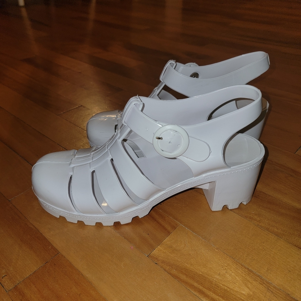 American Apparel Jelly Sandals